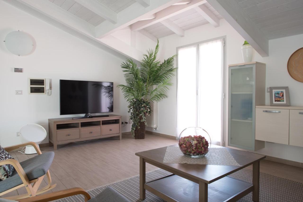 Dante 8 Apartments Лоано Экстерьер фото
