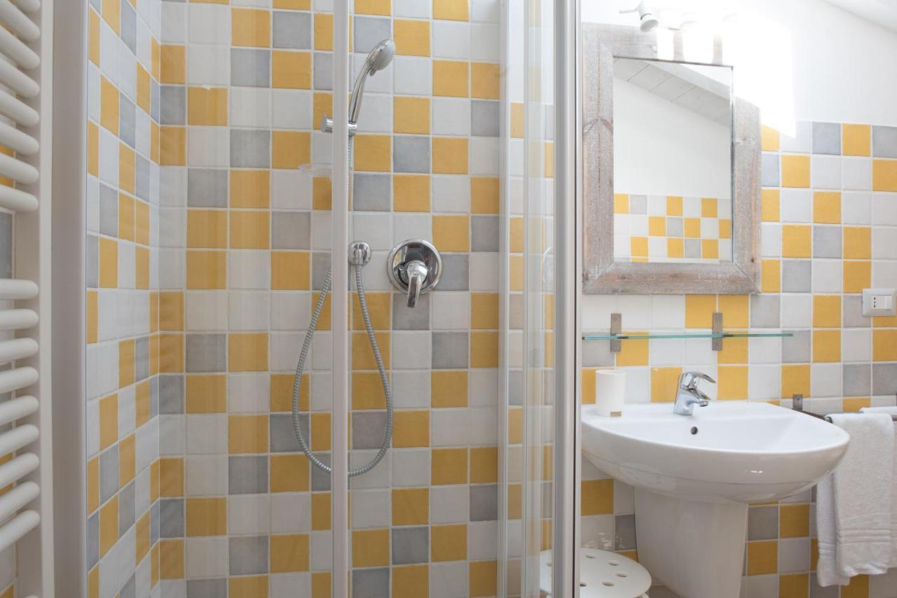 Dante 8 Apartments Лоано Экстерьер фото